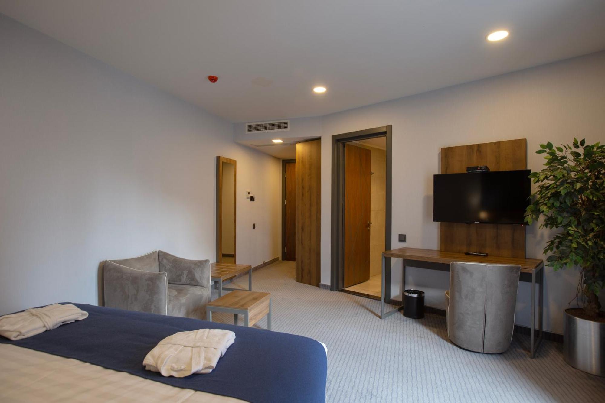 Avenue Hotel Tbilissi Extérieur photo